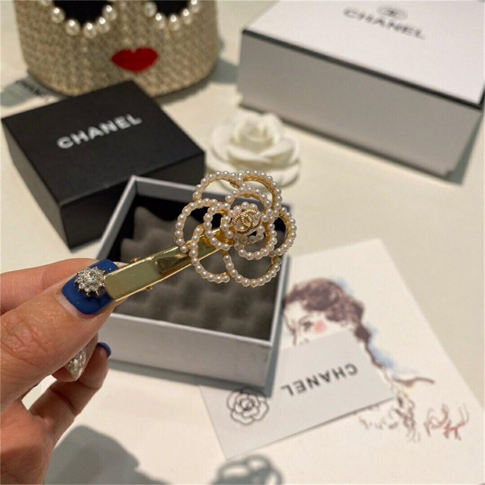 🍒CHANEL Double C Pearl Hairpin🍒 - Picture 6 of 6